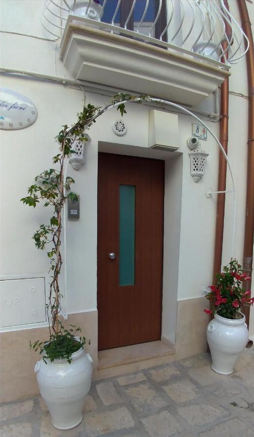My Monopoli- Casa Dei Fiori "Orchidea" Centro Storico Hotel ภายนอก รูปภาพ